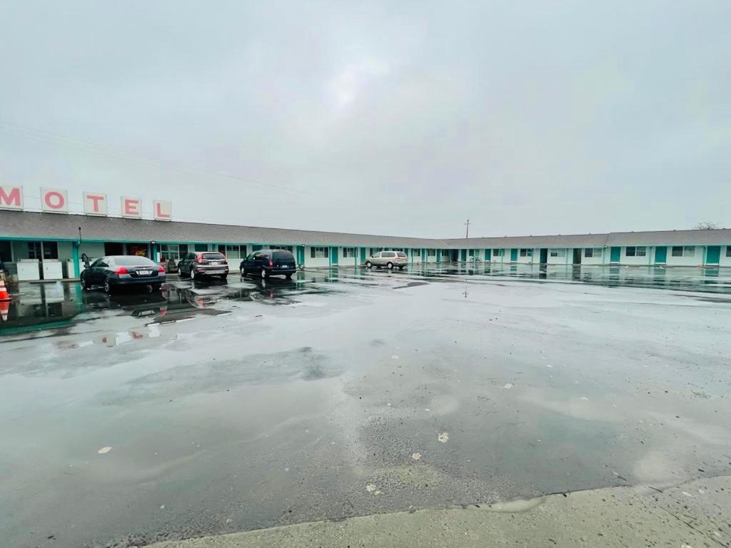 韦博汽车旅馆 霍利斯特 外观 照片